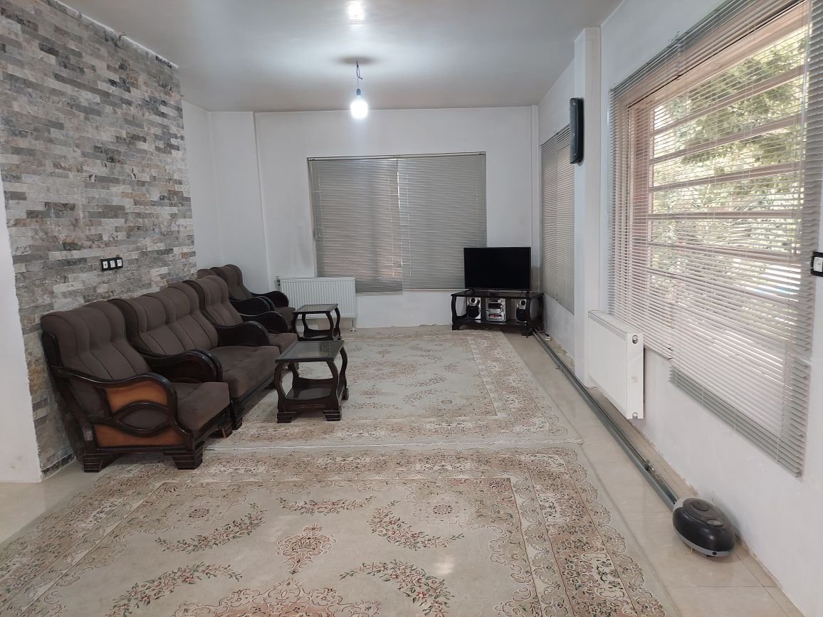 ویلا یک خوابه بهشت سرسبز - سالن مهمان