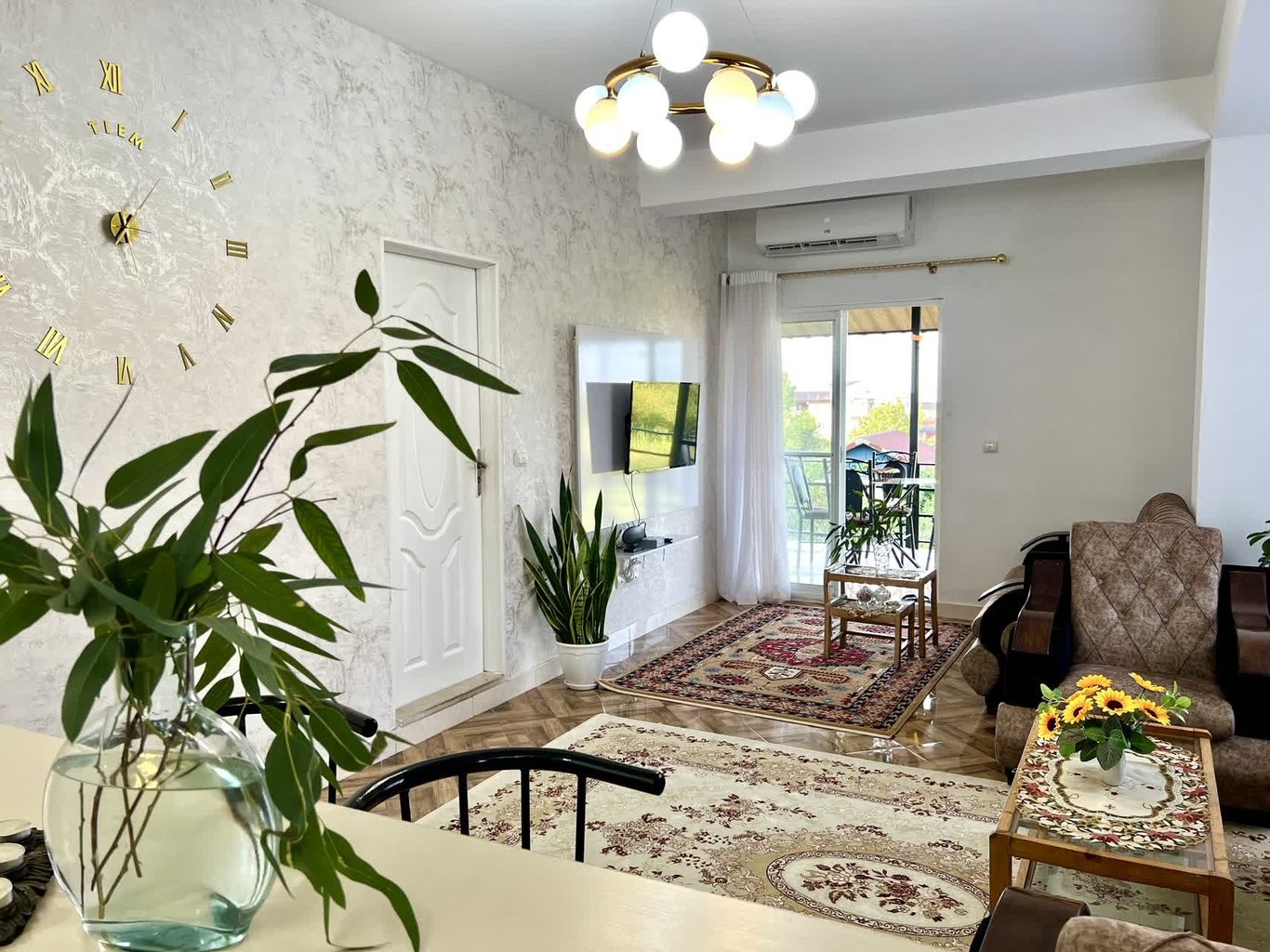 آپارتمان یک خوابه بهارستان 3