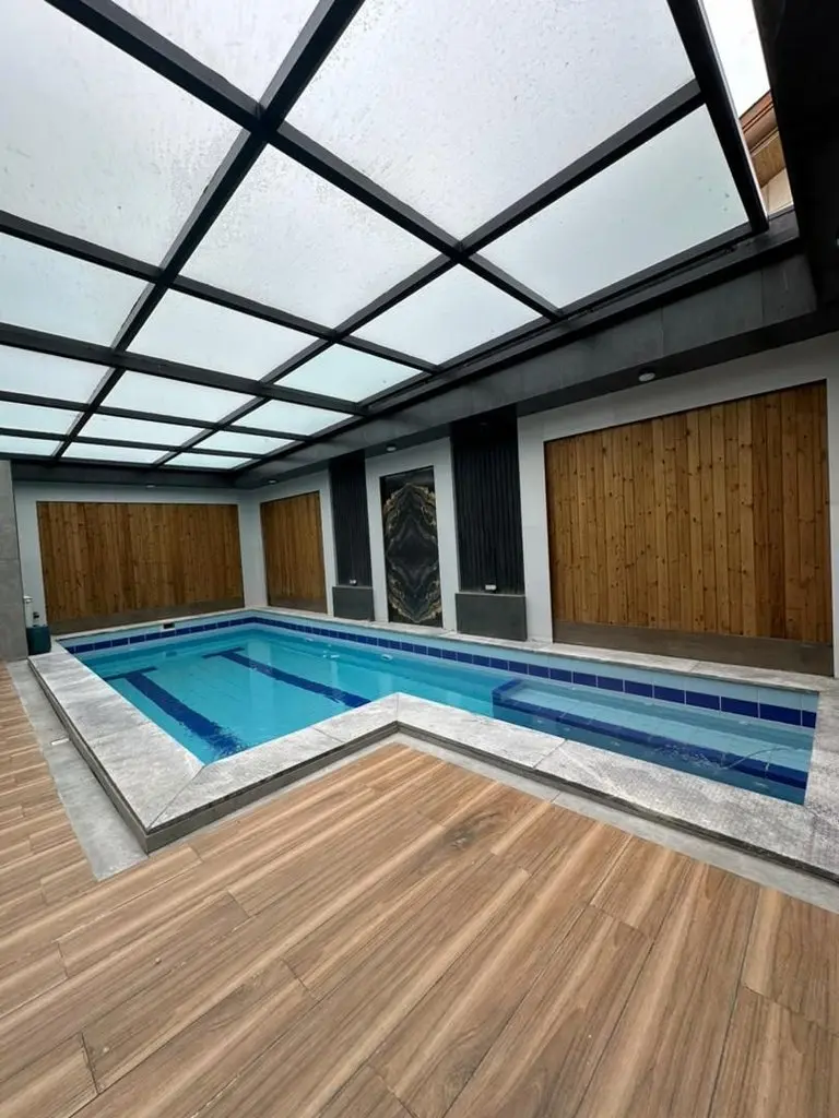 ویلا سه خوابه استخردار آبگرم 108 شرقی