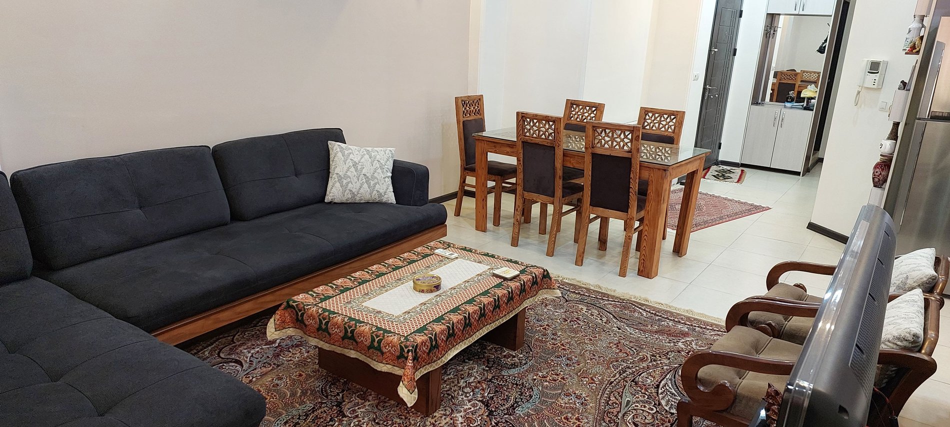 آپارتمان یک خوابه تندیس ۱۰