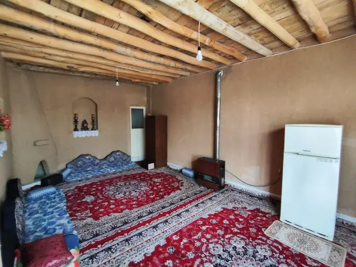 بوم گردی گیناش - واحد شبنم