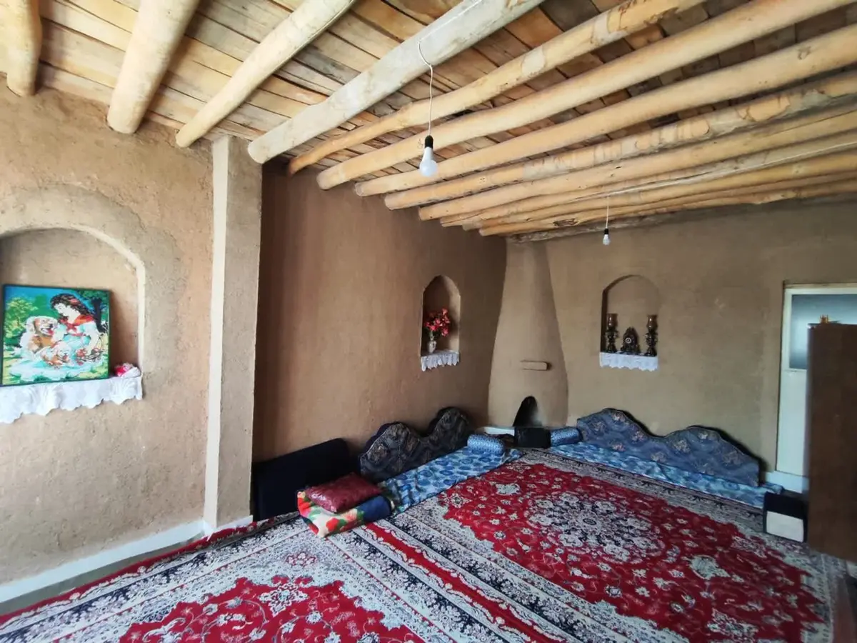 بوم گردی گیناش - واحد شبنم