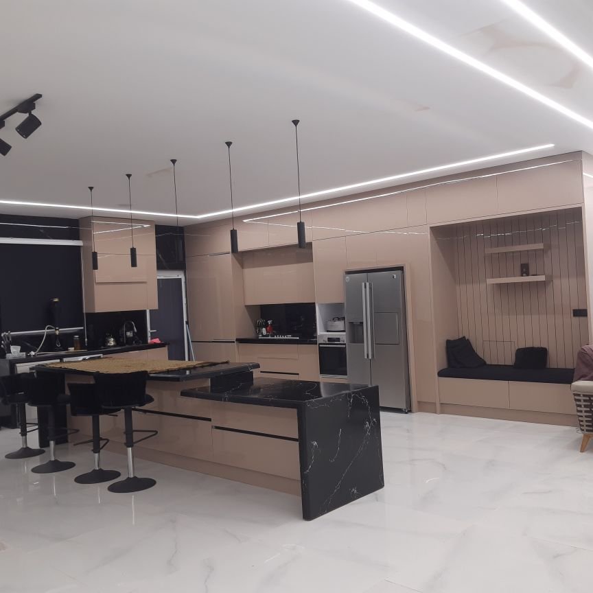 ویلا سه خوابه استخردار آرین 1