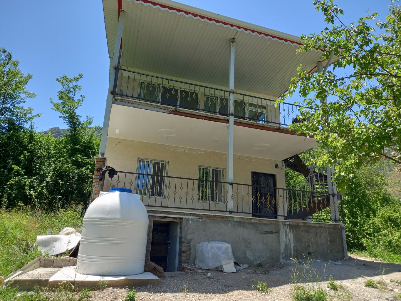 ویلا ویلا باغ جنگلی کلیبر