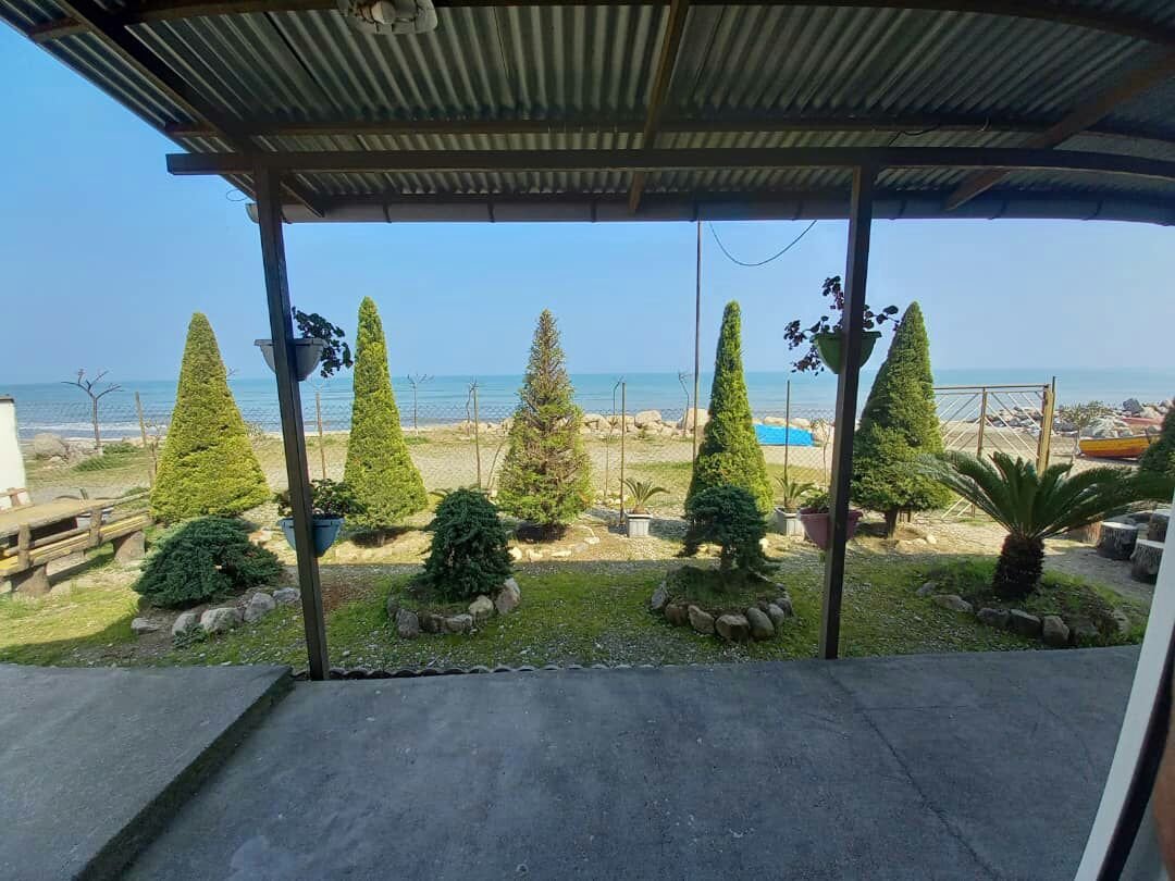 ویلا دوخوابه ساحلی امیر دوستکان