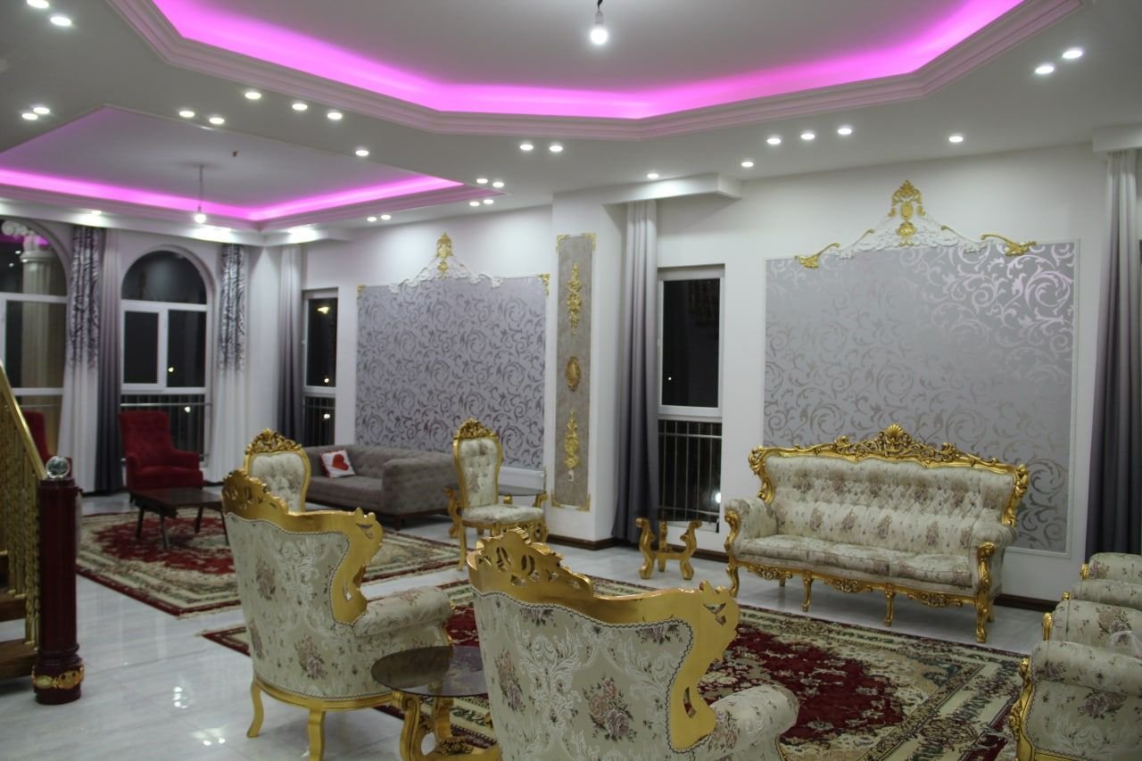 ویلا سه خوابه باغ سفیر - پذیرایی