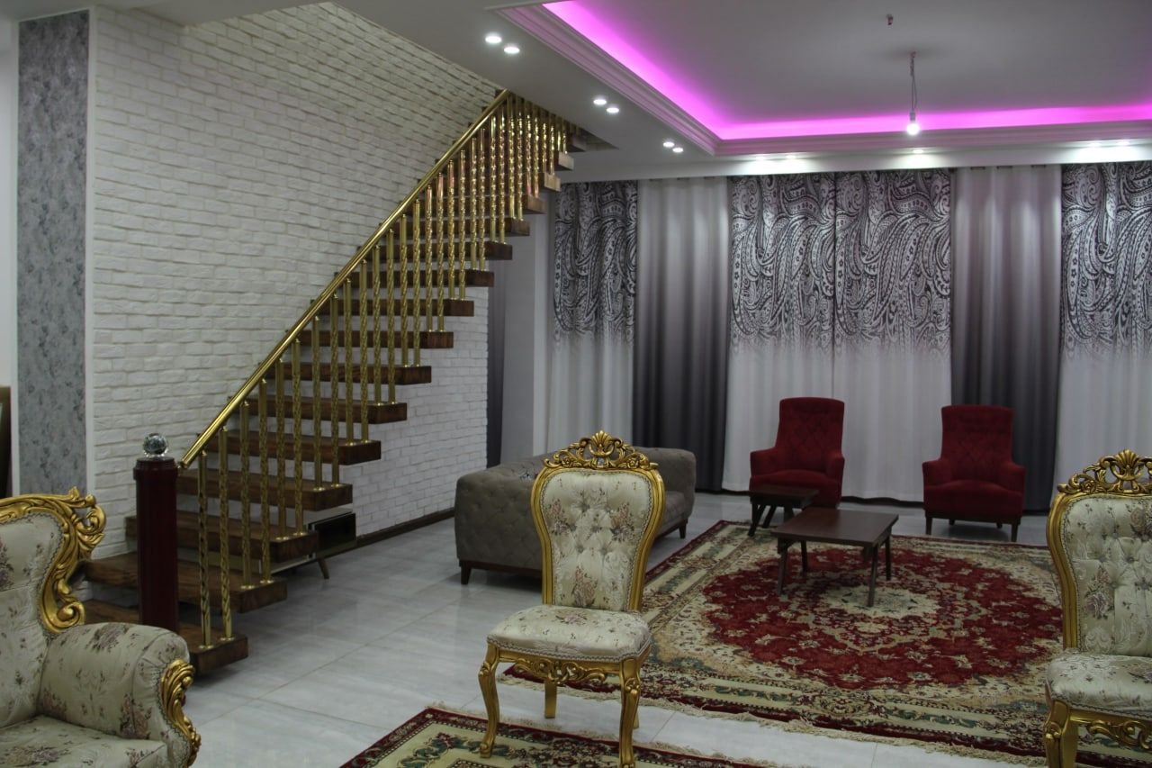 ویلا سه خوابه باغ سفیر