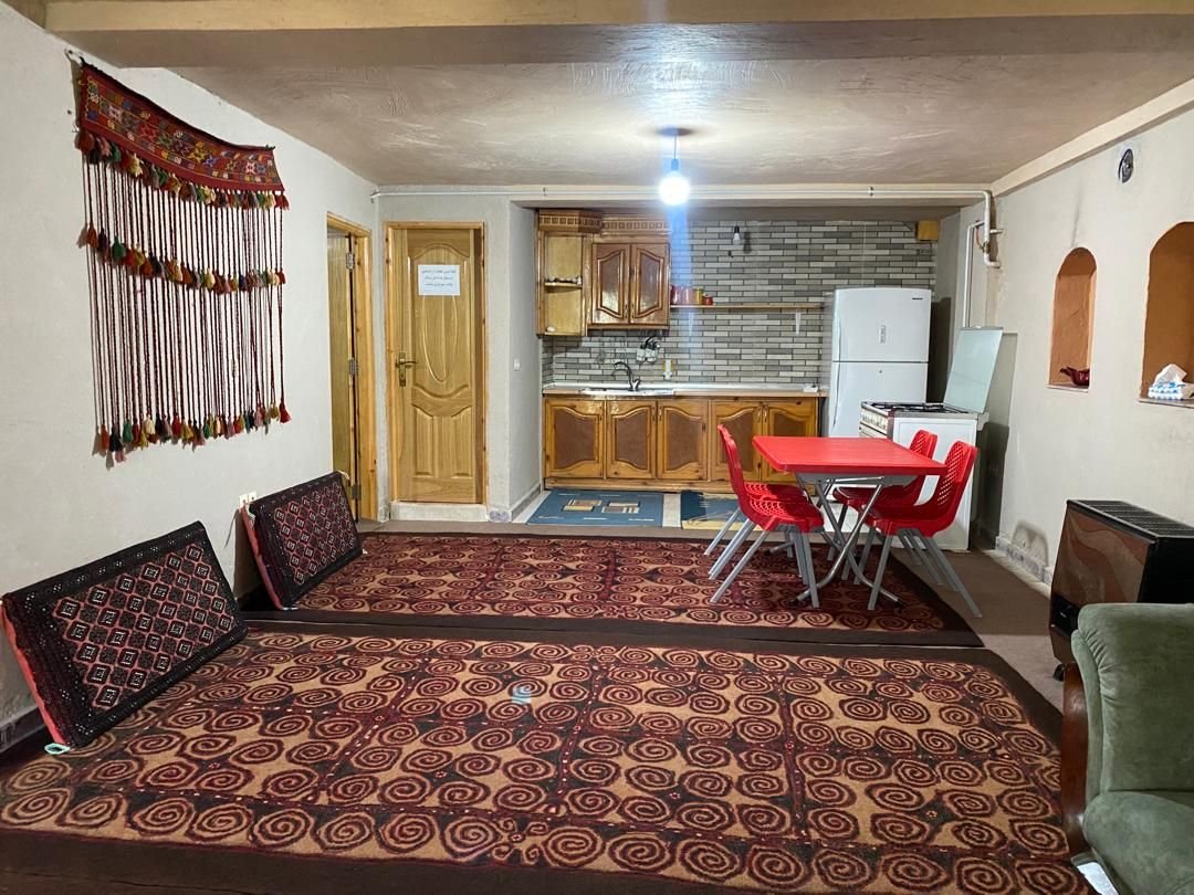 بوم گردی بومگردی شوکا - واحد کورش کبیر