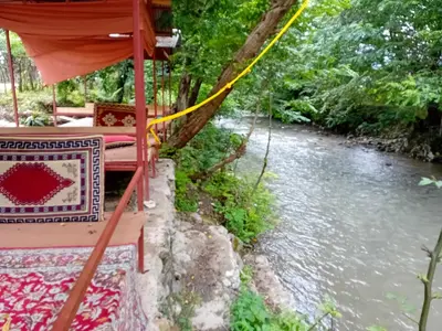 ویلا دوخوابه لب رودخانه شهبازی