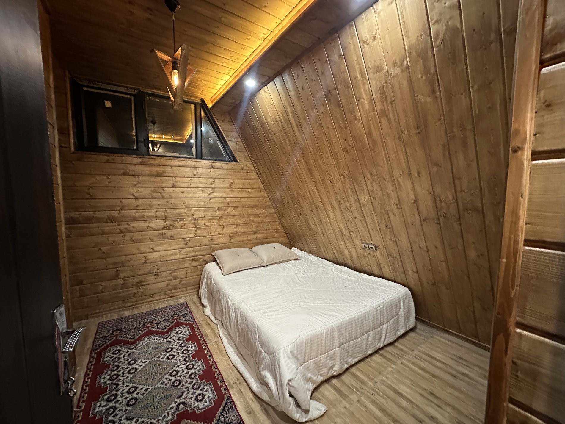 کلبه سویسی سپیدار نو ده خورگام