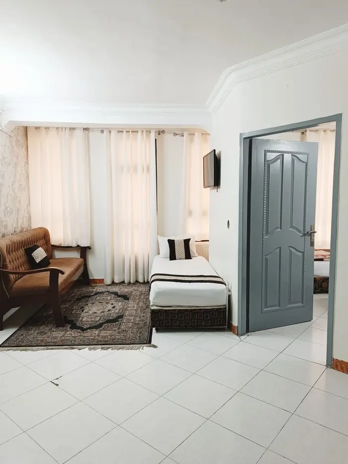 آپارتمان یک خوابه دالاهو