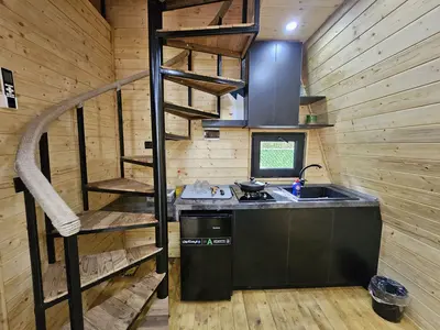 کلبه یک خوابه استخردار آبگرم میجان