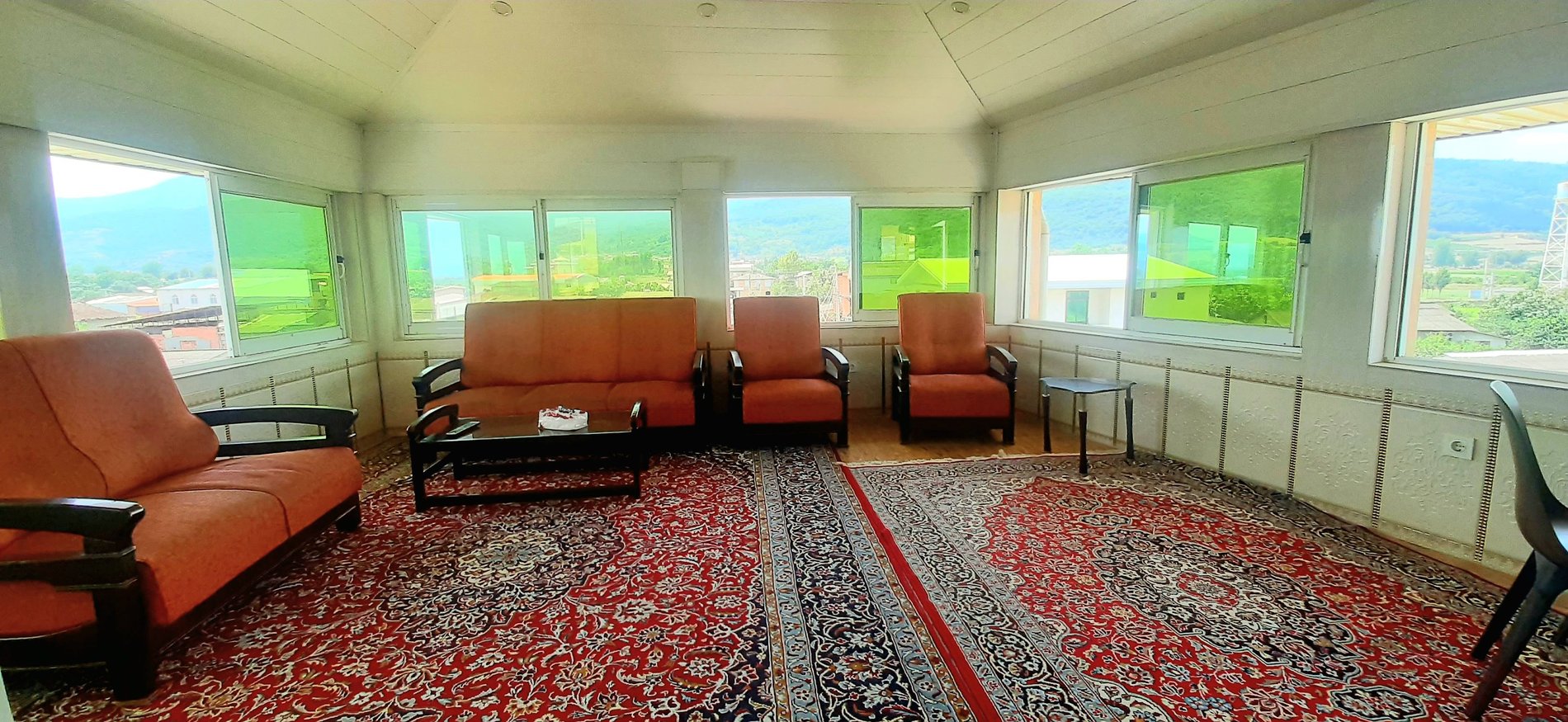 یک خوابه عمارت پدر 3