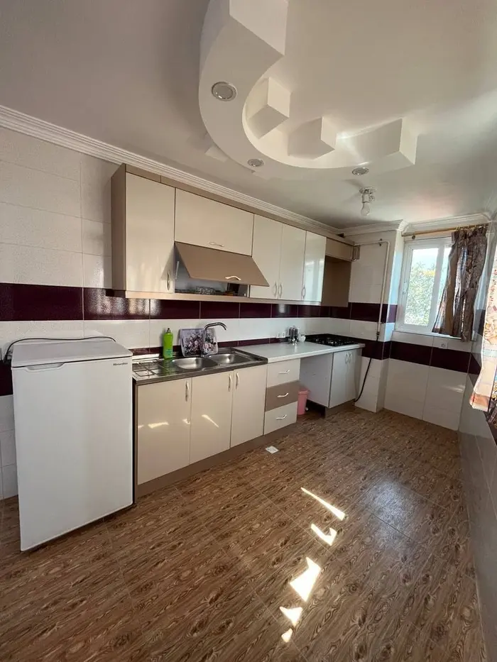 آپارتمان یک خوابه عمارت پدر