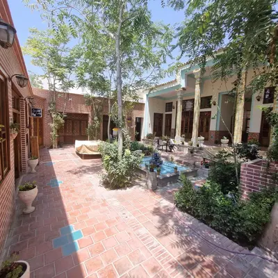 اقامتگاه سنتی آریو - واحد دوتخته توئین