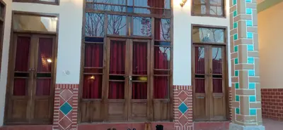 اقامتگاه سنتی آریو - واحد سه تخته