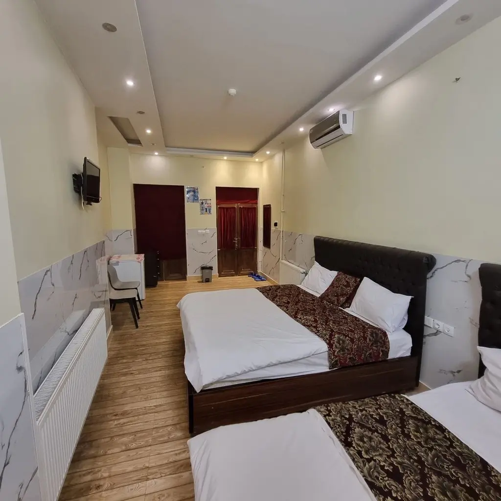 اقامتگاه سنتی آریو - واحد سه تخته