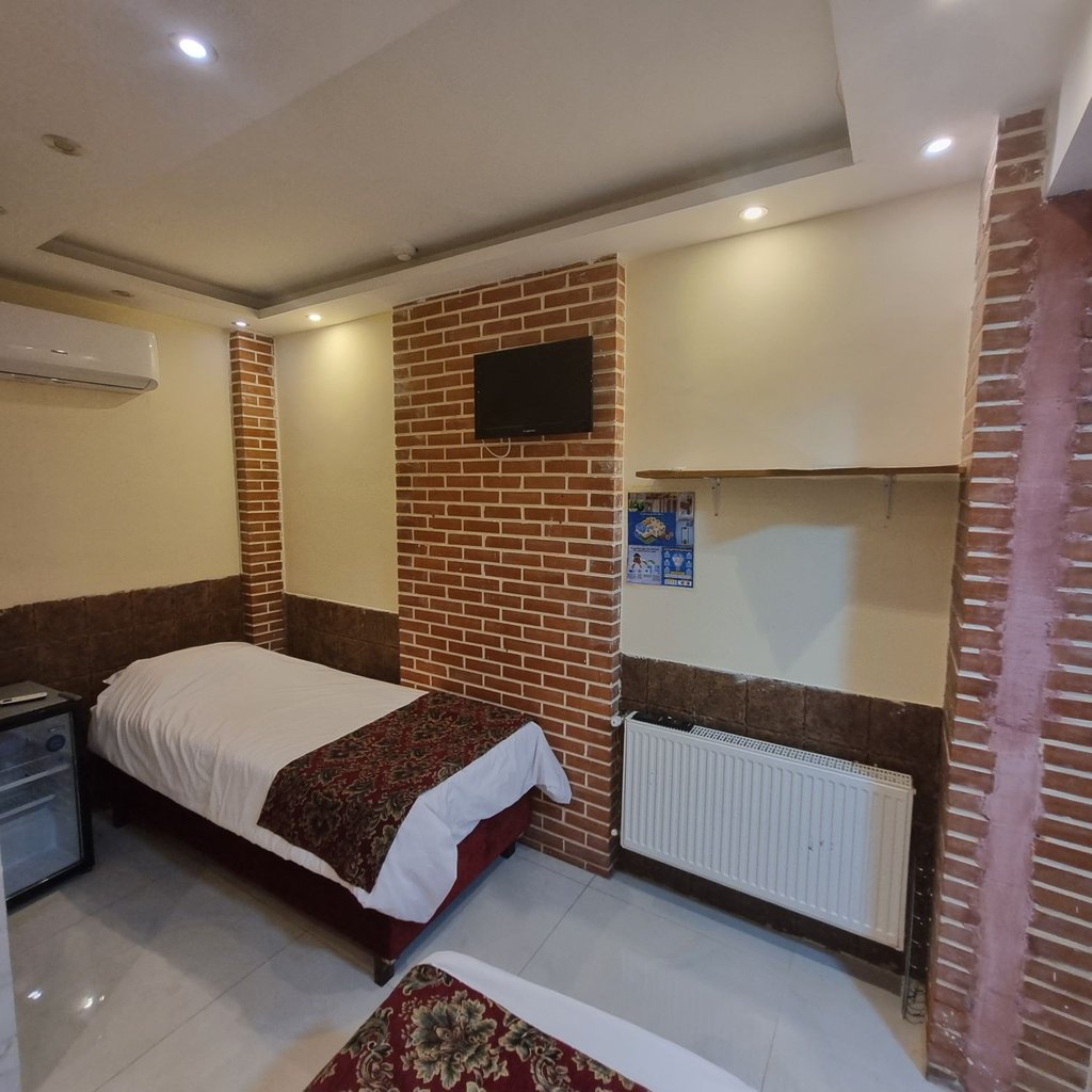 اقامتگاه سنتی آریو - واحد دو نفره توئین