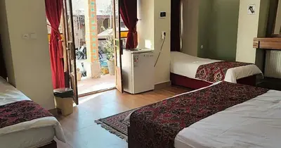 اقامتگاه سنتی آریو - واحد چهارتخته