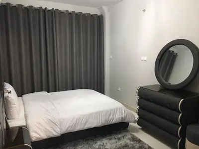 آپارتمان دوخوابه لئو واحد 8