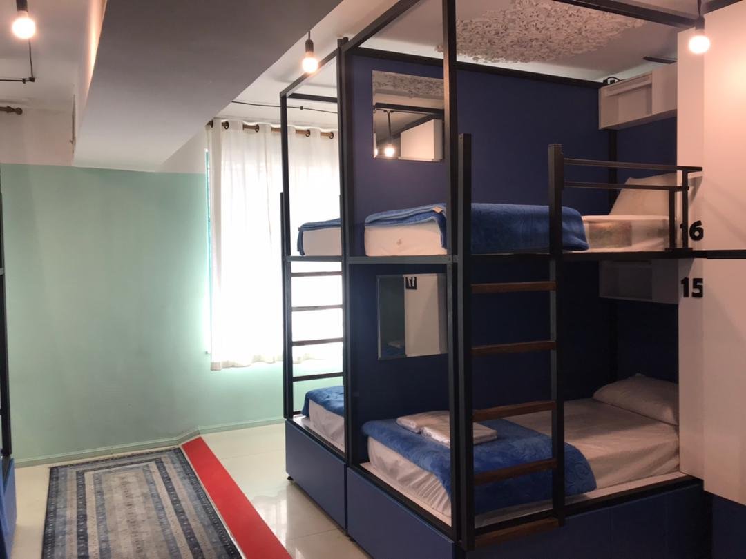 ایوان - واحد هجده تخته پیچک آقایان