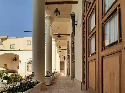 اقامتگاه سنتی آریانا - اتاق 207