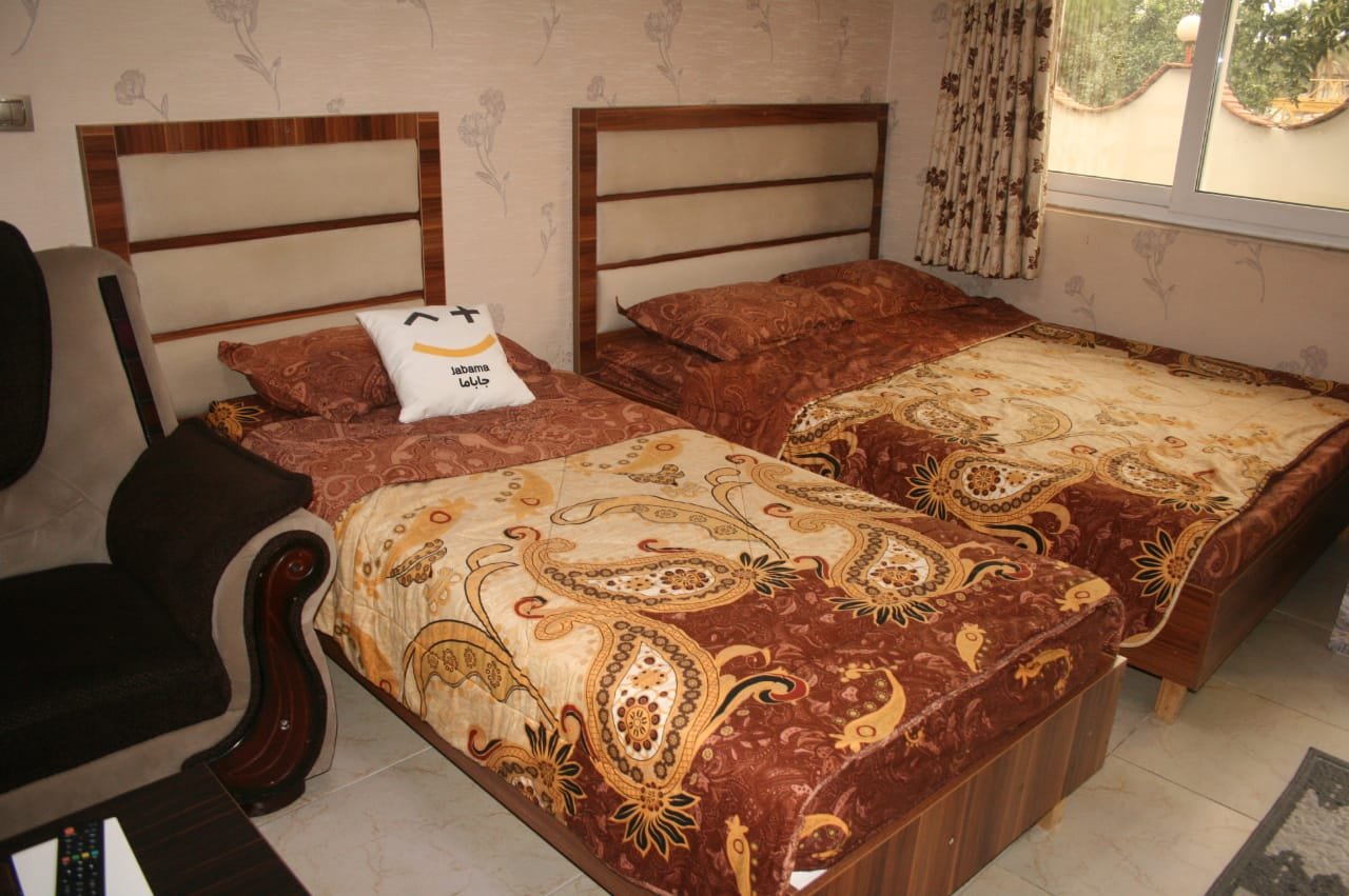 مجتمع اقامتگاهی متل سه کاج - واحد ۹ سه تخته