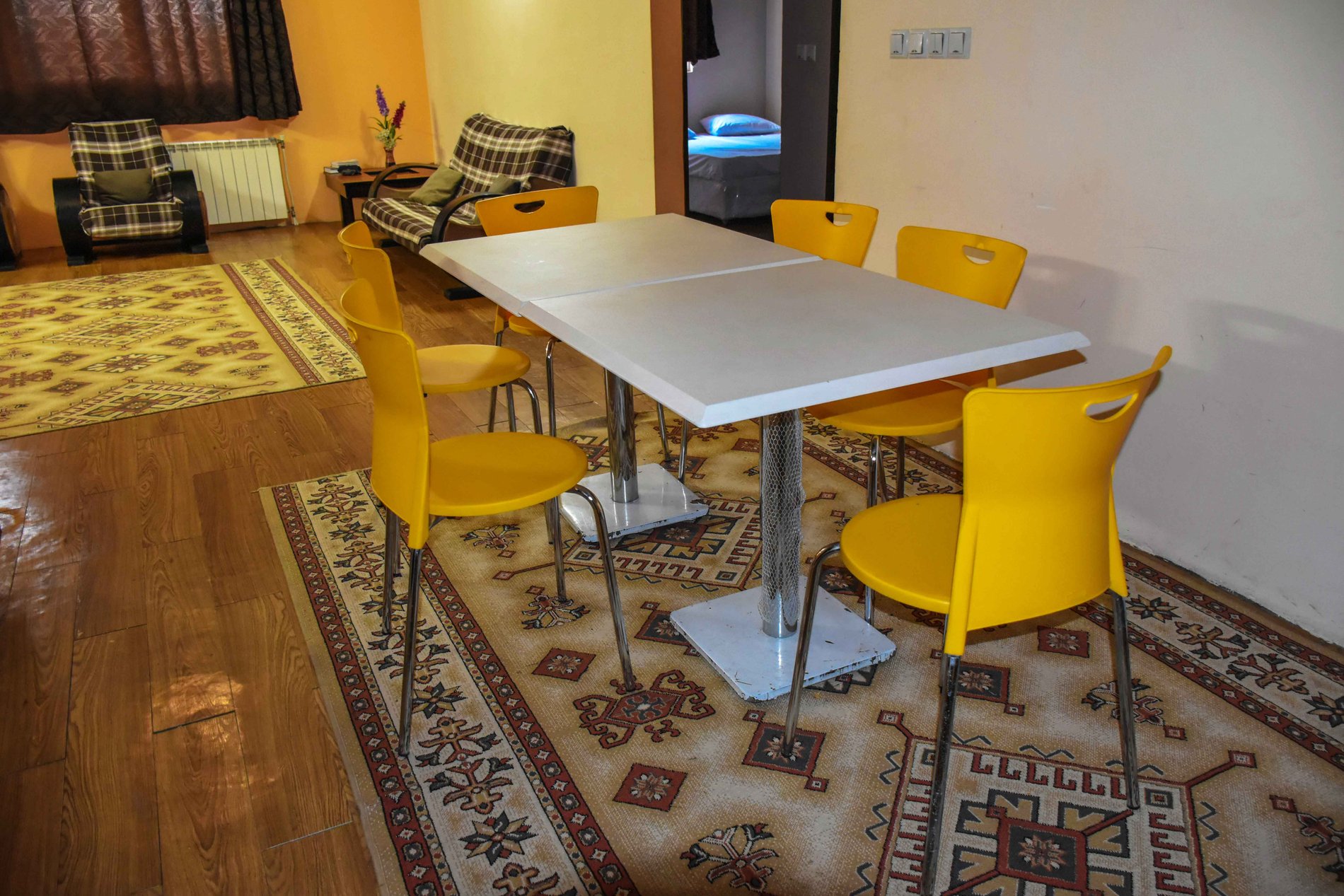 سوئیت دوخوابه شاهسون ۳