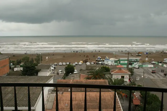 مجتمع اقامتگاهی متل سه کاج - واحد 360