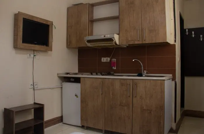 سوئیت دو تخت یزدانیان 304