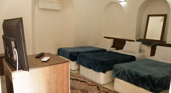 اقامتگاه سنتی آرا - اتاق سه تخته ۳