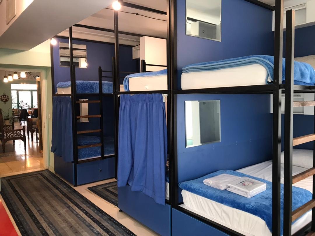 ایوان - واحد هجده تخته پیچک آقایان