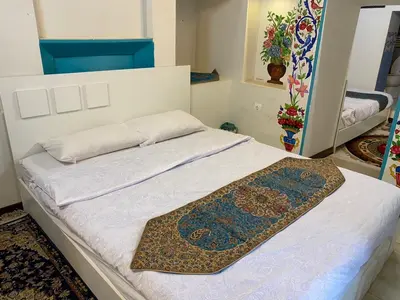 اقامتگاه سنتی طاها - واحد ۱۱