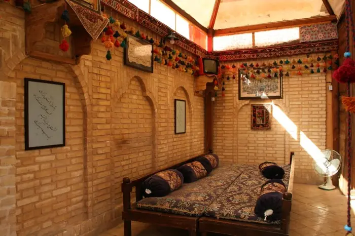 اقامتگاه سنتی داروش - واحد دنج