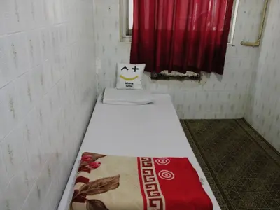 مسافرخانه ولیعصر - واحد یک تخته