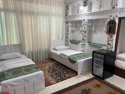 اقامتگاه سنتی طاها - واحد ۱۳