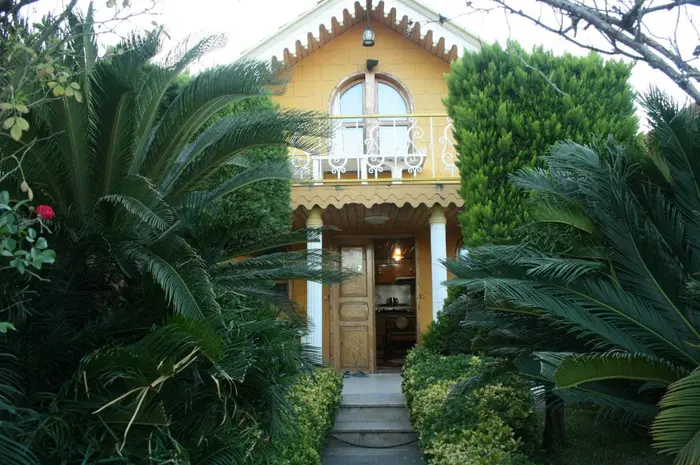 شیراز متل - واحد دوخوابه ۱۴۲