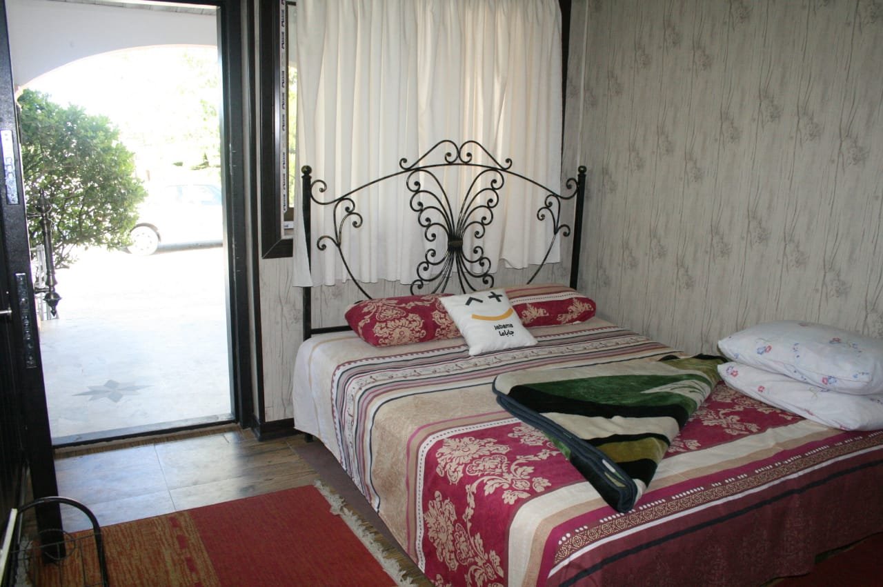 شیراز متل - واحد ۱۱۴