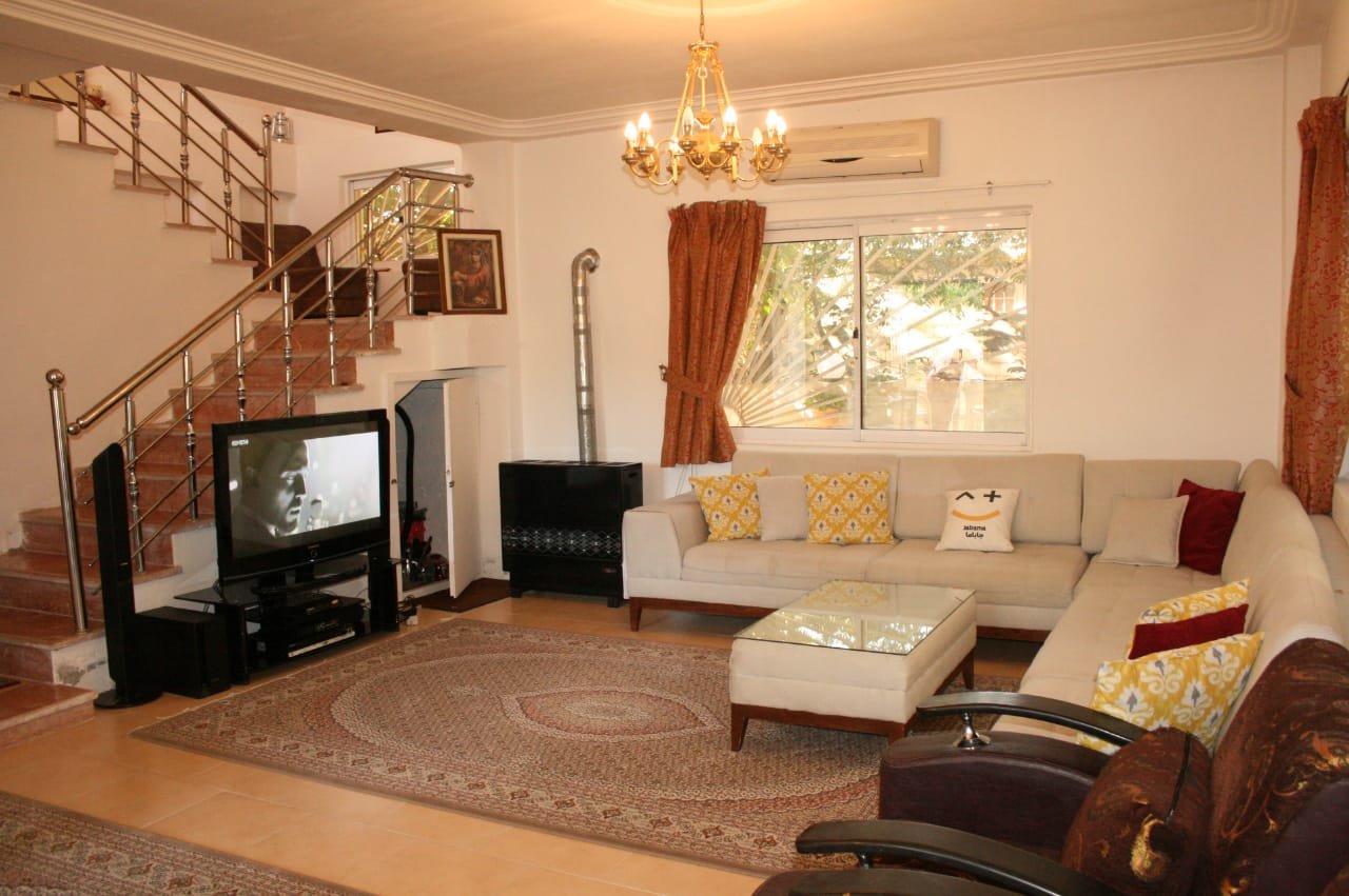 ویلا دوخوابه جنگلی گیتارا