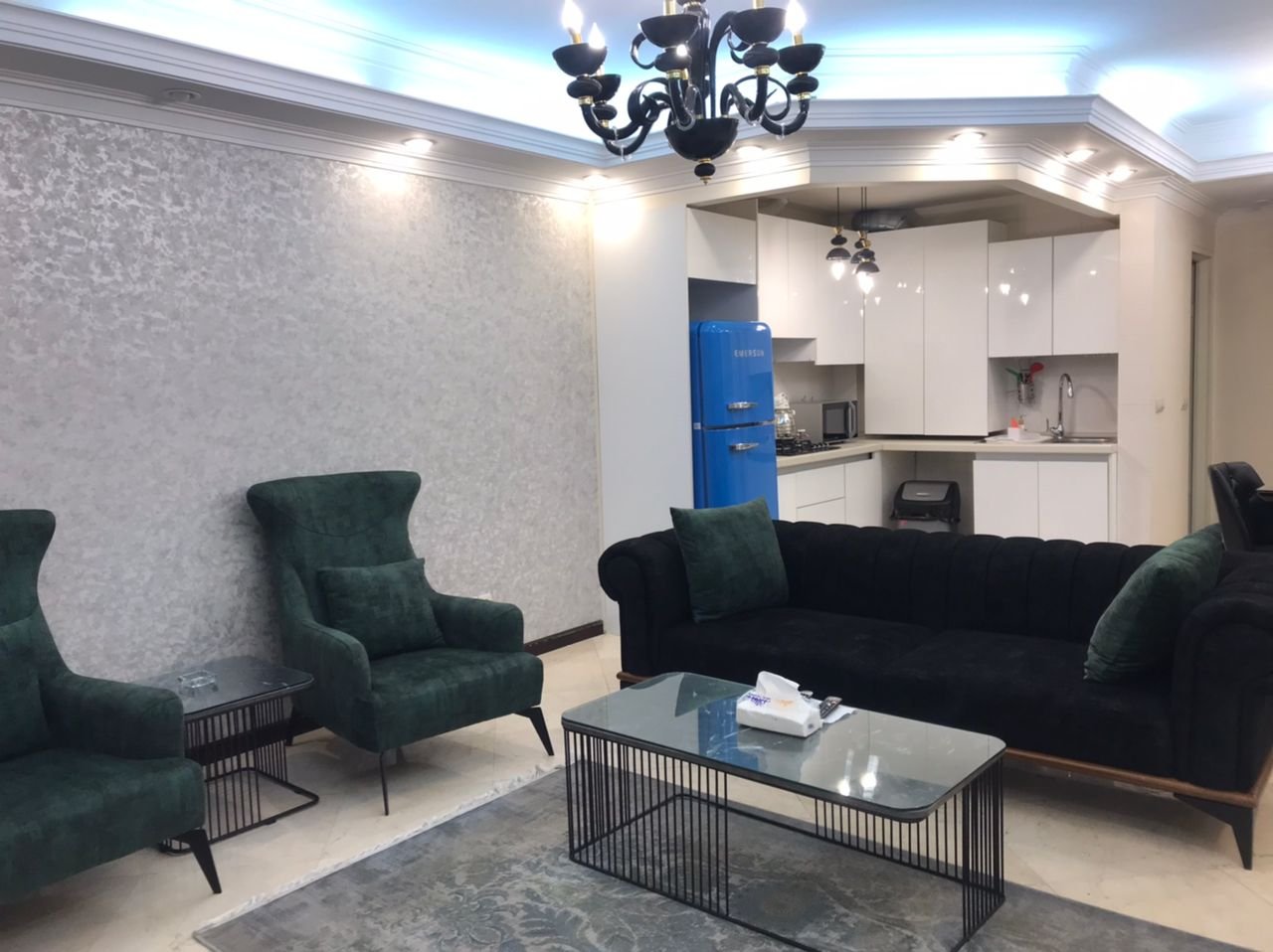 آپارتمان دوخوابه پاسداران ۵