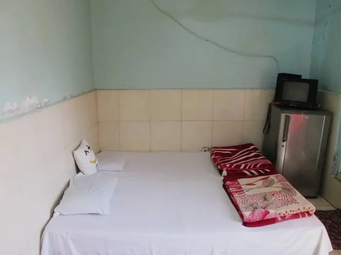 مسافرخانه ولیعصر - واحد دوتخته