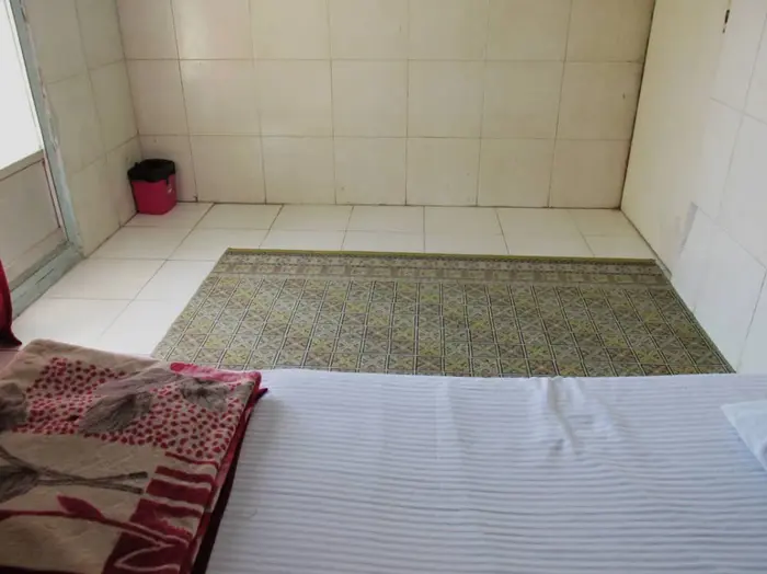 مسافرخانه ولیعصر - واحد دوتخته