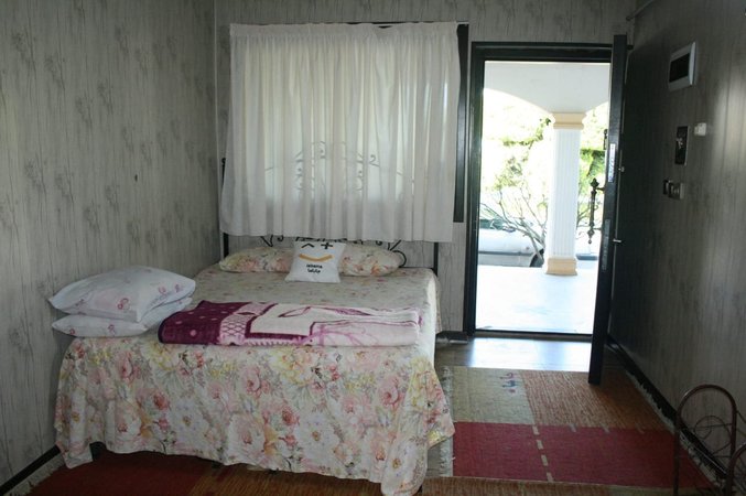 شیراز متل - واحد ۱۱۸