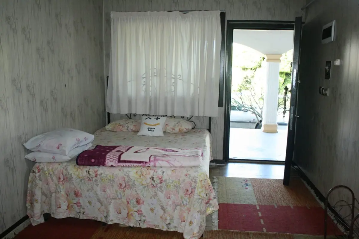 شیراز متل - واحد ۱۱۸