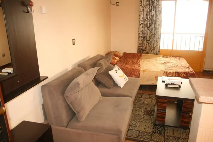 متل سه کاج - واحد 350