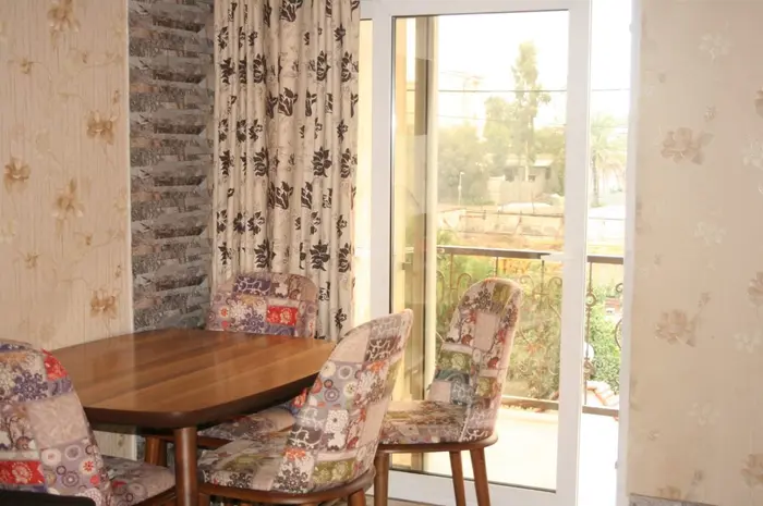 متل سه کاج - واحد ۱۵