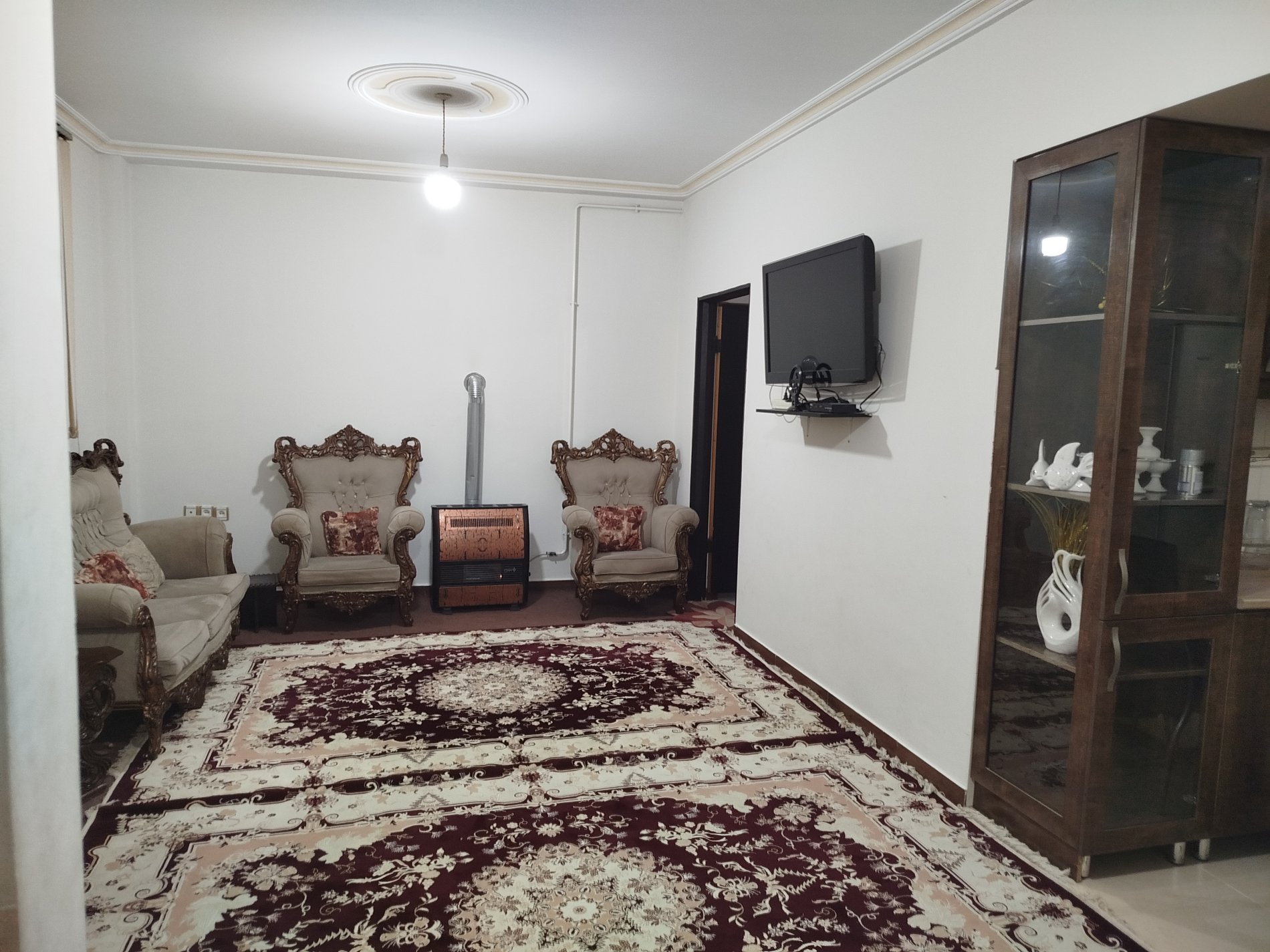 سوئیت یک خوابه هلال 7