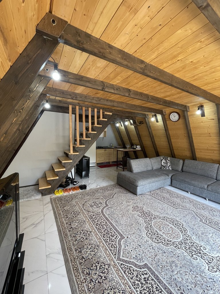 یک خوابه سوئیسی رز 3