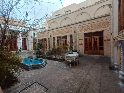 اقامتگاه سنتی حجه فروش - واحد عبدالرزاق