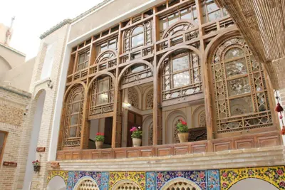 اقامتگاه سنتی حجه فروش - واحد شاه نشین